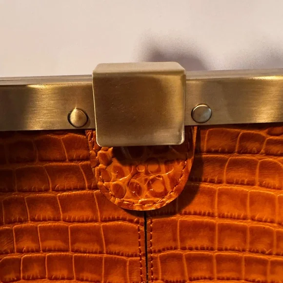 Patricia Nash Anastasie Frame Handbag With Bamboo Handles - Picture 2 of 6